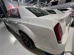 کرایسلەر 300